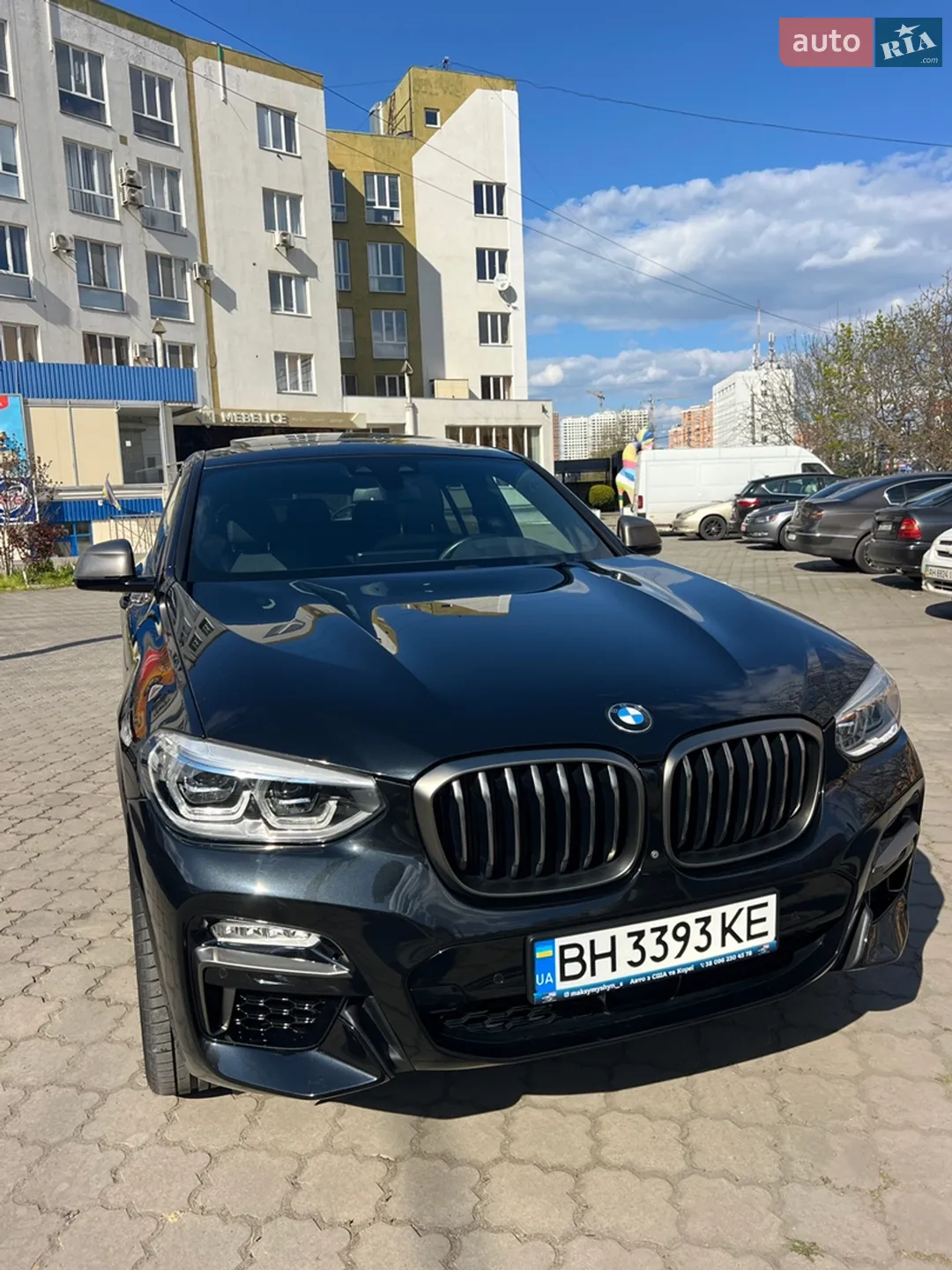 BMW X4 2019 VIN 5UXUJ5C51KLJ63596 фото оголошення 2 з 37