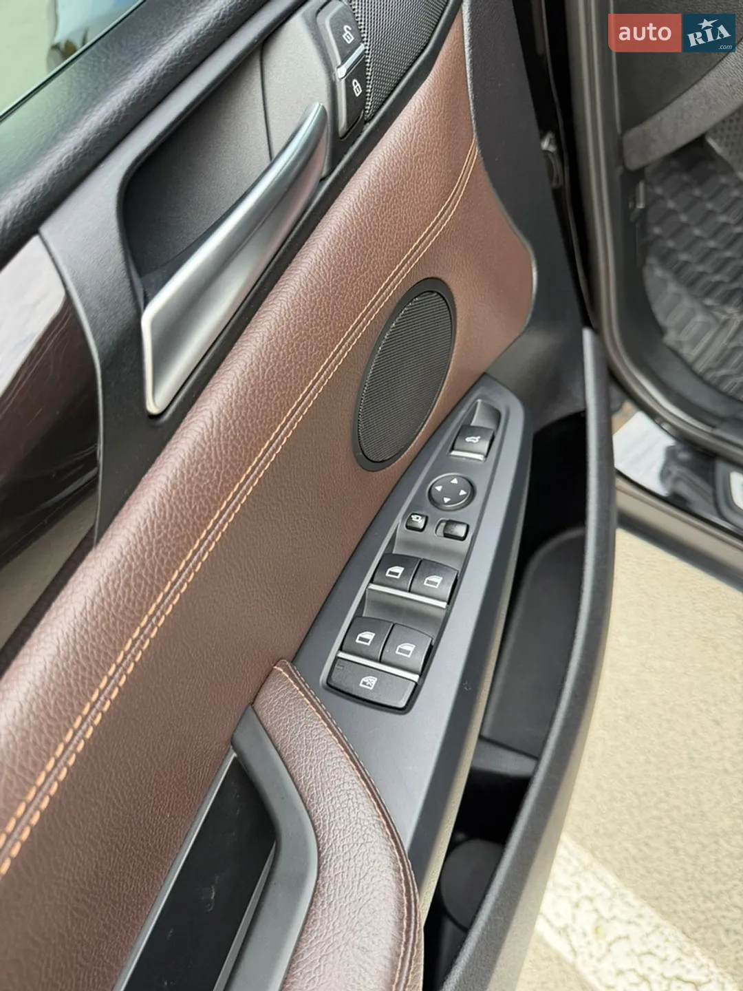2015 BMW X4 - мініатюра 15