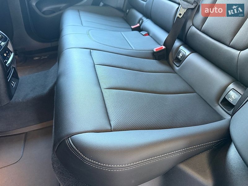 Внедорожник / Кроссовер BMW X4 2022 в Киеве