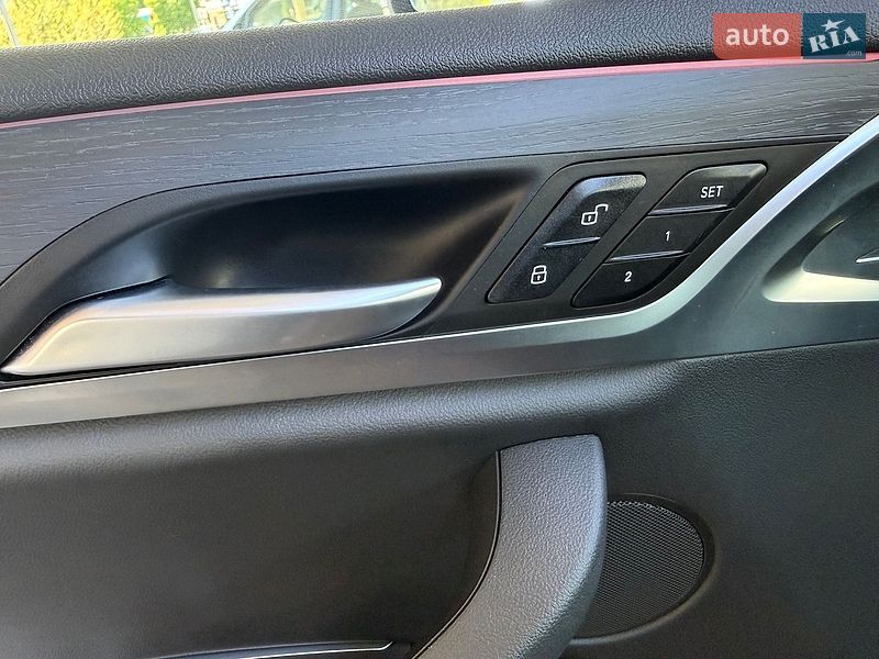 Внедорожник / Кроссовер BMW X4 2022 в Киеве