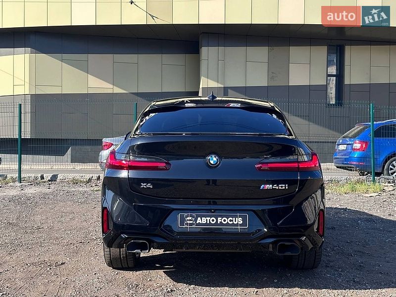 Внедорожник / Кроссовер BMW X4 2021 в Киеве
