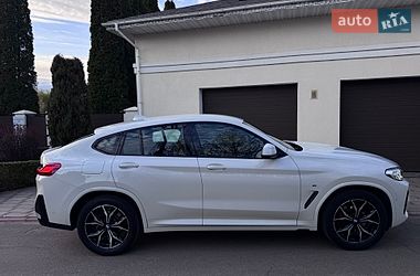 Внедорожник / Кроссовер BMW X4 2022 в Киеве
