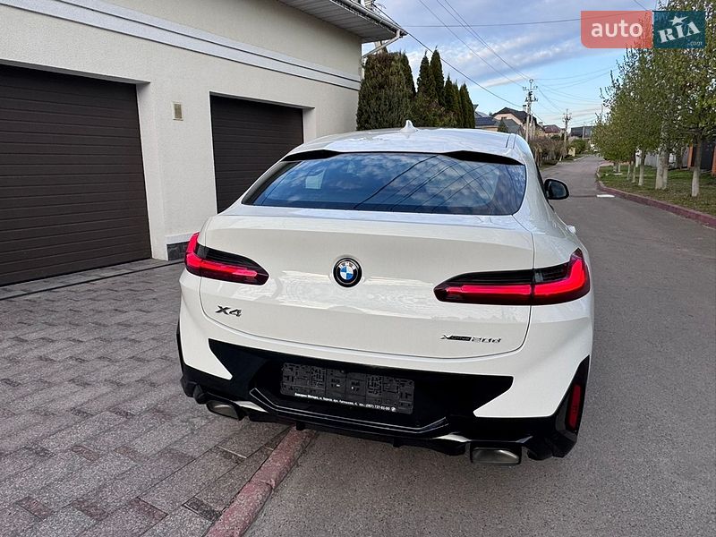 Внедорожник / Кроссовер BMW X4 2022 в Киеве