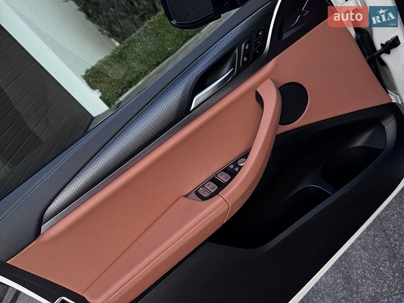 Внедорожник / Кроссовер BMW X4 2022 в Киеве
