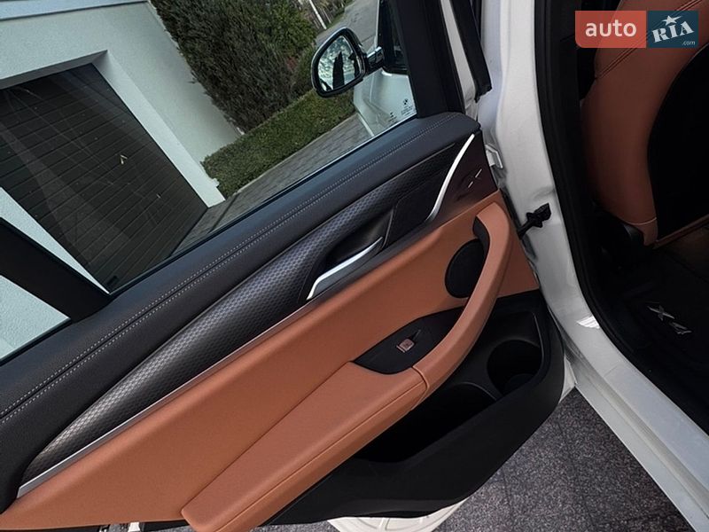 Внедорожник / Кроссовер BMW X4 2022 в Киеве