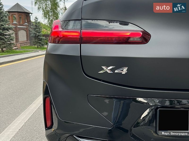 Внедорожник / Кроссовер BMW X4 2025 в Киеве