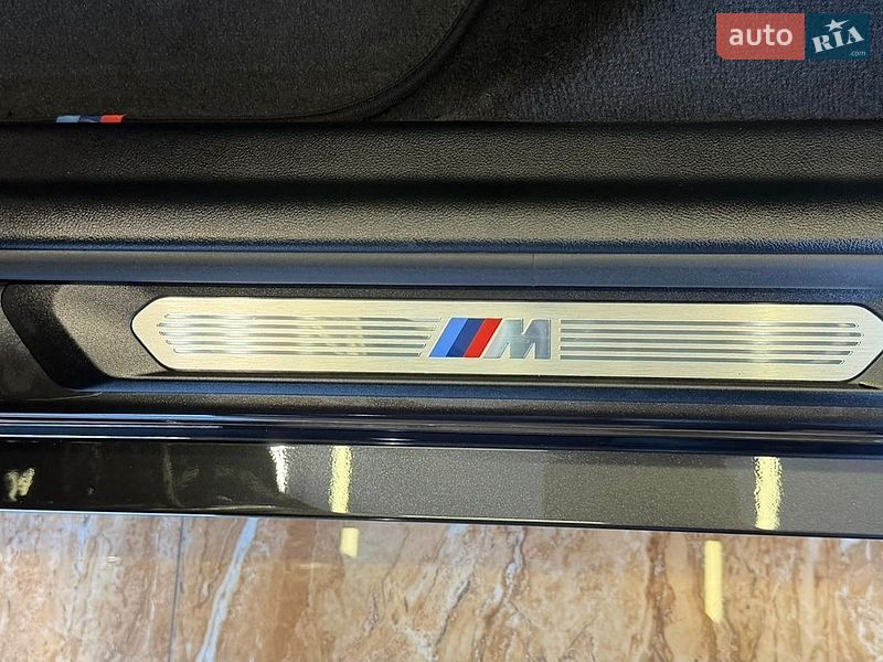 Внедорожник / Кроссовер BMW X4 2021 в Киеве