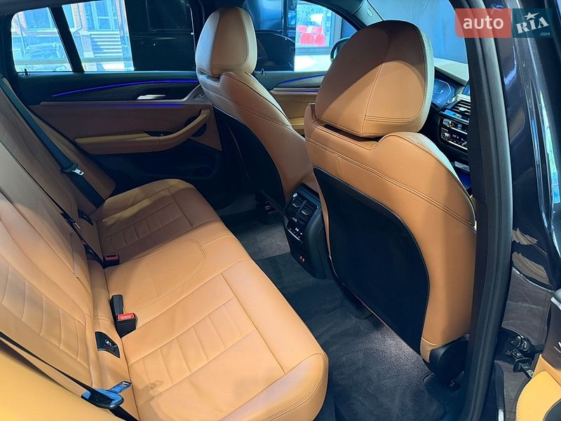 Внедорожник / Кроссовер BMW X4 2021 в Киеве