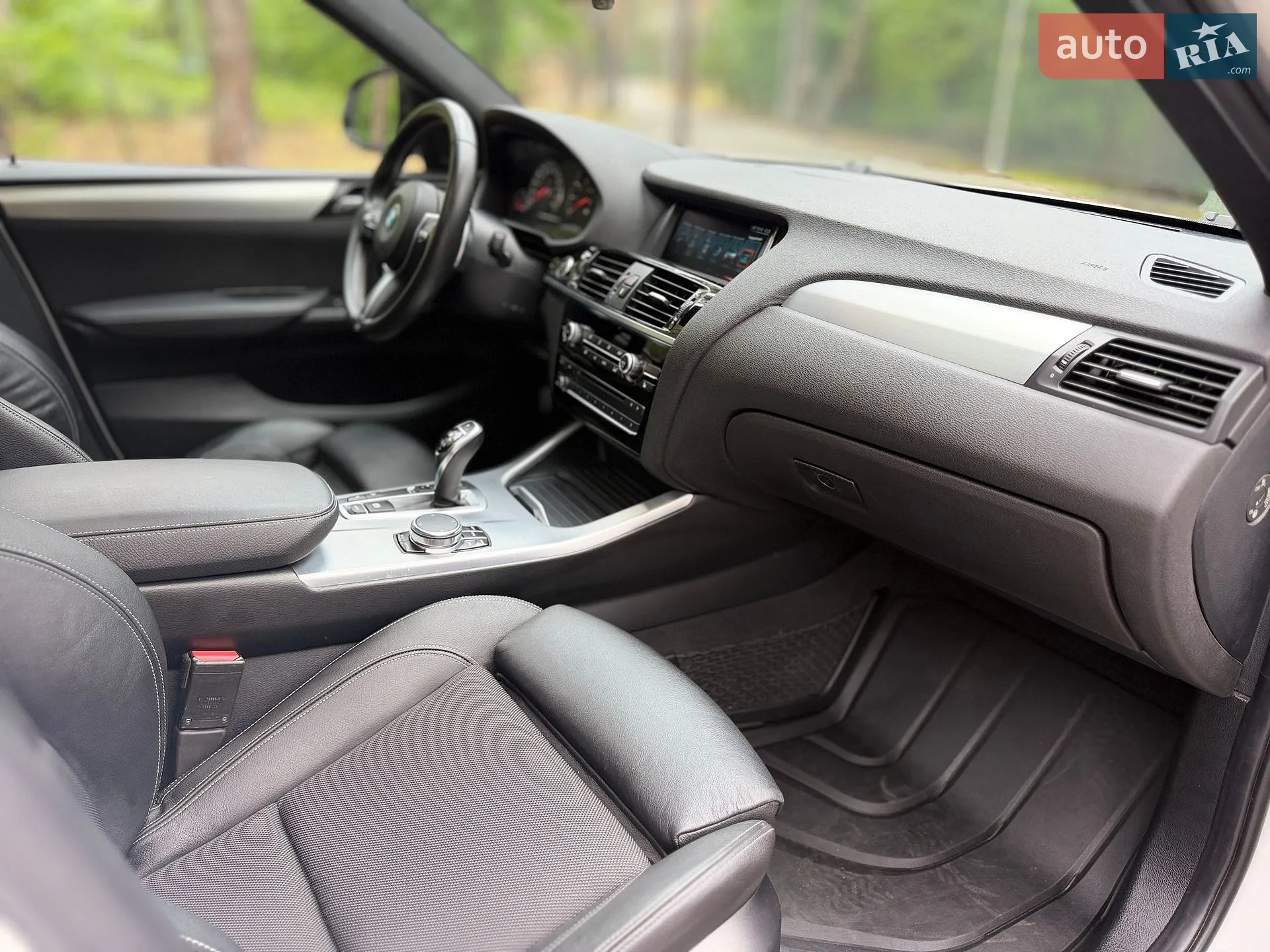 2016 BMW X4 - мініатюра 28