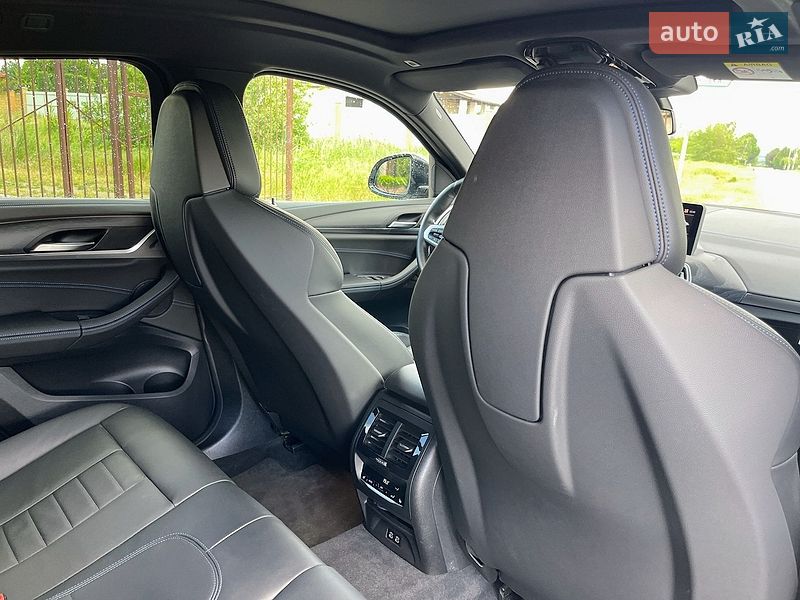 Внедорожник / Кроссовер BMW X4 2022 в Днепре