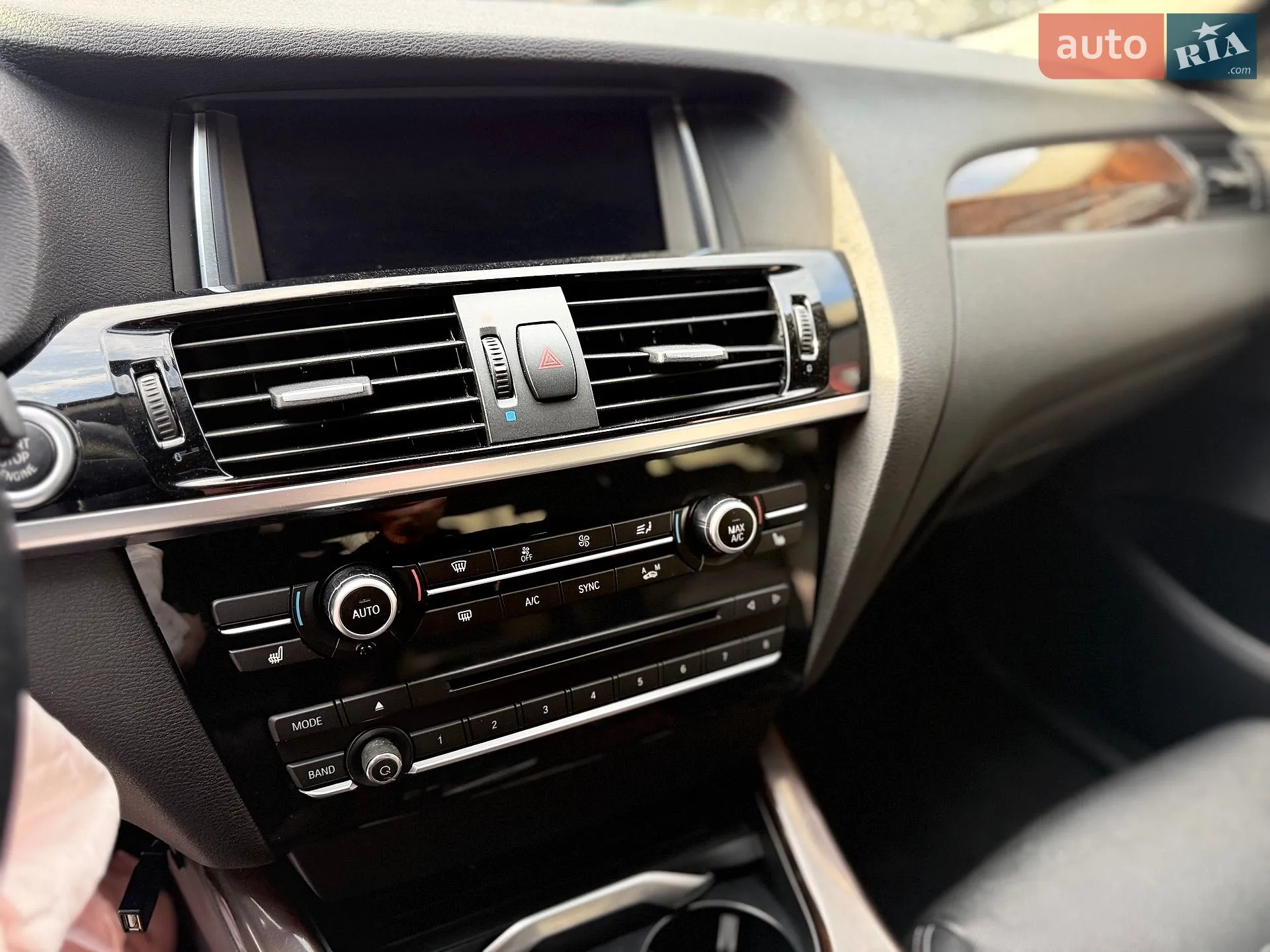 2016 BMW X4 - мініатюра 14