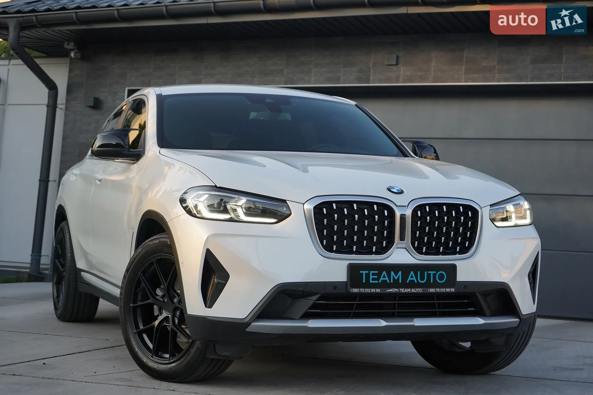 2022 BMW X4 - мініатюра 2