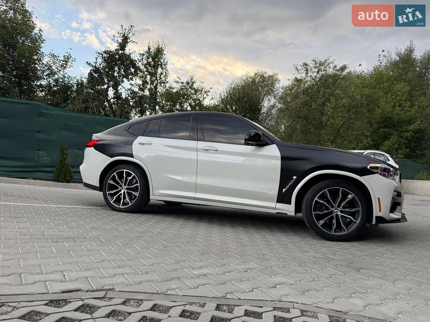 2019 BMW X4 - мініатюра 4