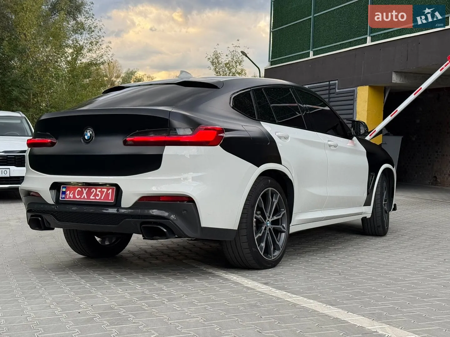 2019 BMW X4 - мініатюра 8