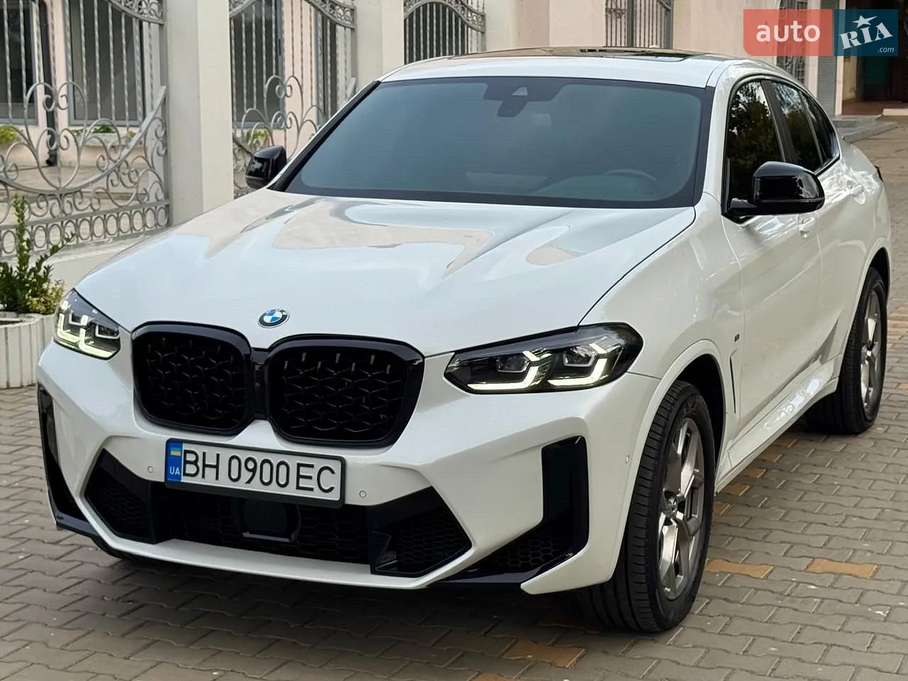2022 BMW X4 - фото 1