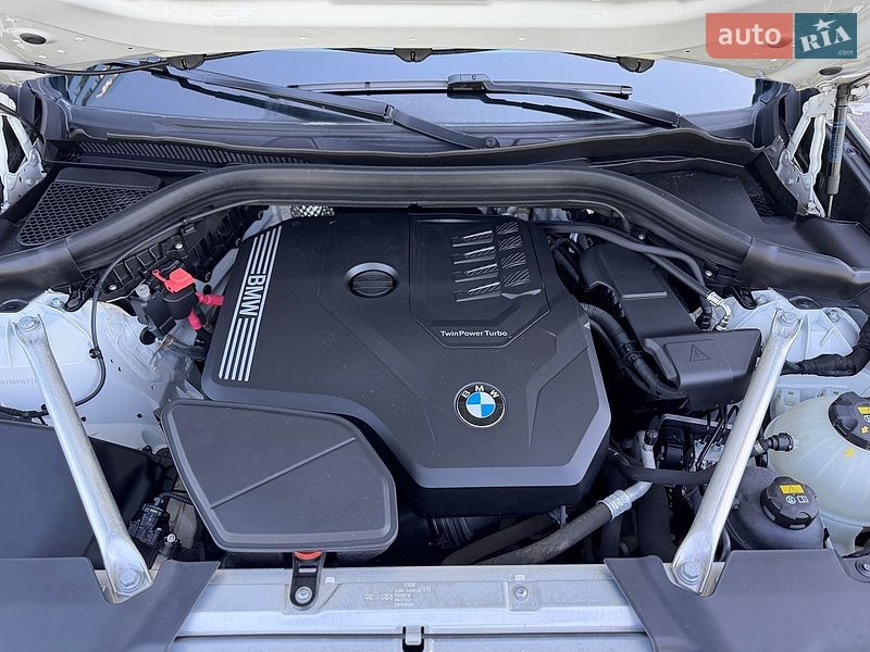Внедорожник / Кроссовер BMW X4 2022 в Киеве