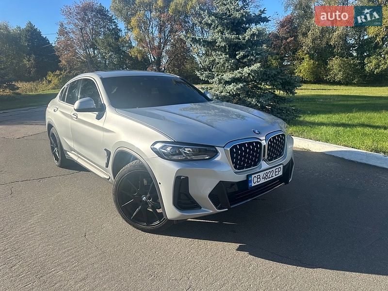 Внедорожник / Кроссовер BMW X4 2021 в Киеве
