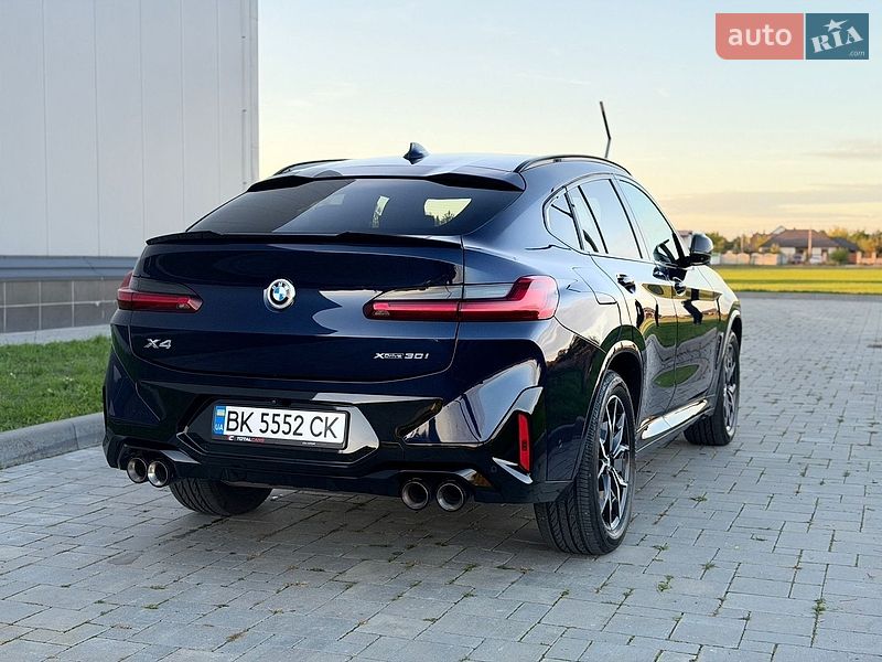 Внедорожник / Кроссовер BMW X4 2022 в Ровно