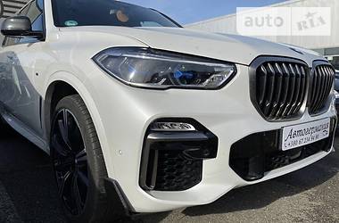 Позашляховик / Кросовер BMW X5 M 2019 в 