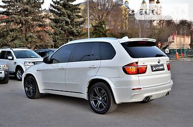 Позашляховик / Кросовер BMW X5 M 2010 в 