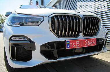 Внедорожник / Кроссовер BMW X5 M 2020 в Киеве