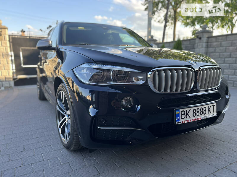 Позашляховик / Кросовер BMW X5 M 2015 в Дубні