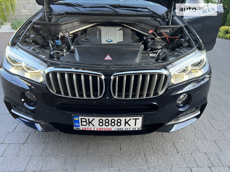 Позашляховик / Кросовер BMW X5 M 2015 в Дубні