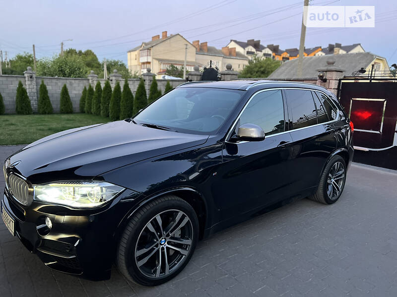 Позашляховик / Кросовер BMW X5 M 2015 в Дубні