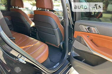 Внедорожник / Кроссовер BMW X5 M 2020 в 
