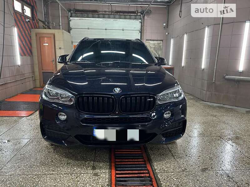 Позашляховик / Кросовер BMW X5 M 2017 в Харкові
