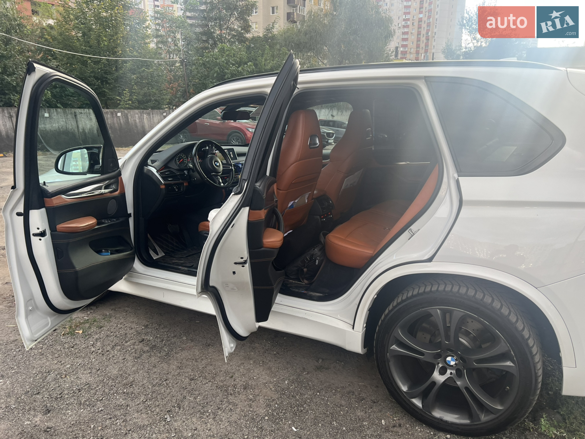 2015 BMW X5 M - мініатюра 9