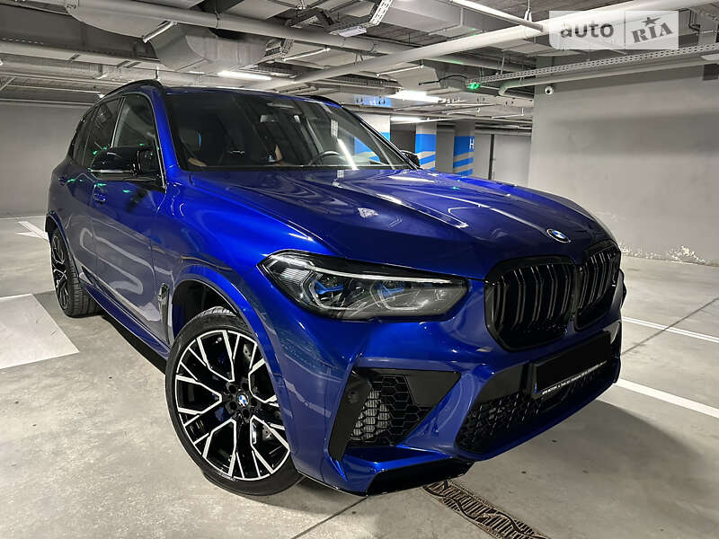 Внедорожник / Кроссовер BMW X5 M 2022 в Киеве