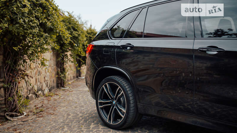 Внедорожник / Кроссовер BMW X5 M 2017 в Черновцах