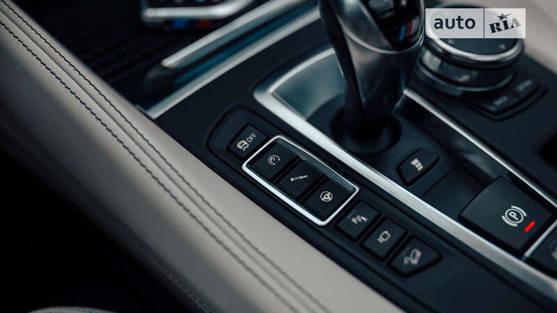 Внедорожник / Кроссовер BMW X5 M 2017 в Черновцах