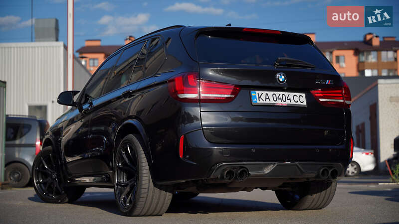 Внедорожник / Кроссовер BMW X5 M 2018 в Вишневом