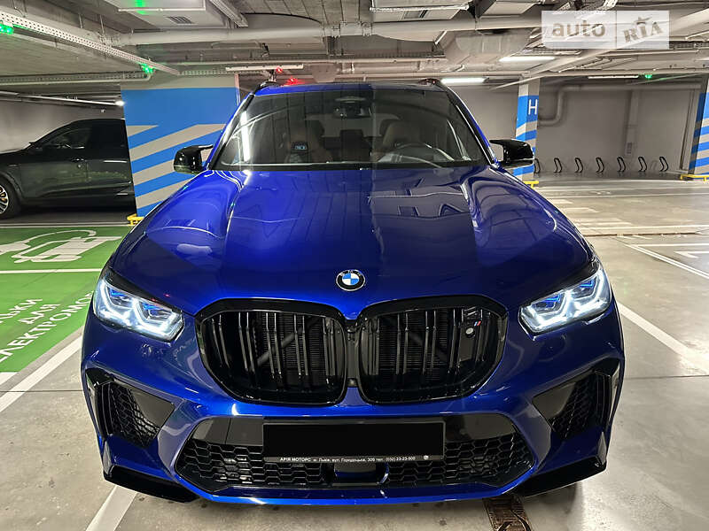 Внедорожник / Кроссовер BMW X5 M 2022 в Киеве