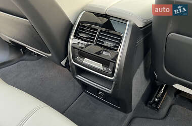 Внедорожник / Кроссовер BMW X5 M 2021 в 