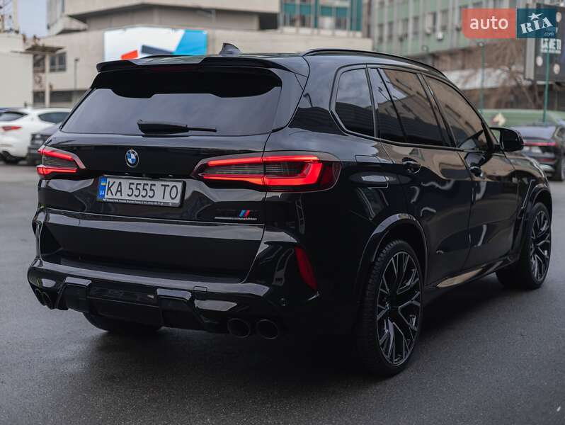 Внедорожник / Кроссовер BMW X5 M 2022 в Киеве