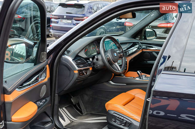 Внедорожник / Кроссовер BMW X5 M 2015 в Киеве