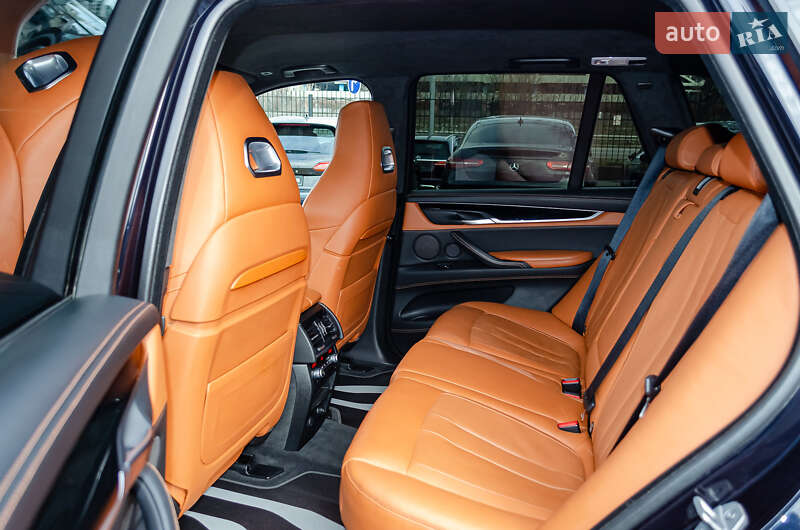 Внедорожник / Кроссовер BMW X5 M 2015 в Киеве