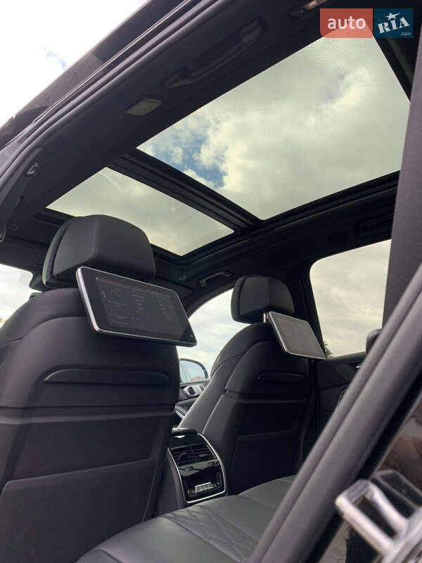 Внедорожник / Кроссовер BMW X5 M 2020 в Шепетовке