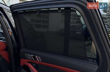 Внедорожник / Кроссовер BMW X5 M 2021 в 