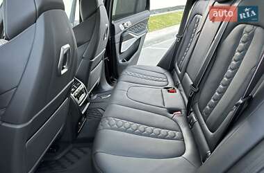 Позашляховик / Кросовер BMW X5 M 2023 в 