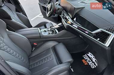 Позашляховик / Кросовер BMW X5 M 2023 в 