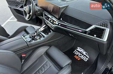 Позашляховик / Кросовер BMW X5 M 2023 в 