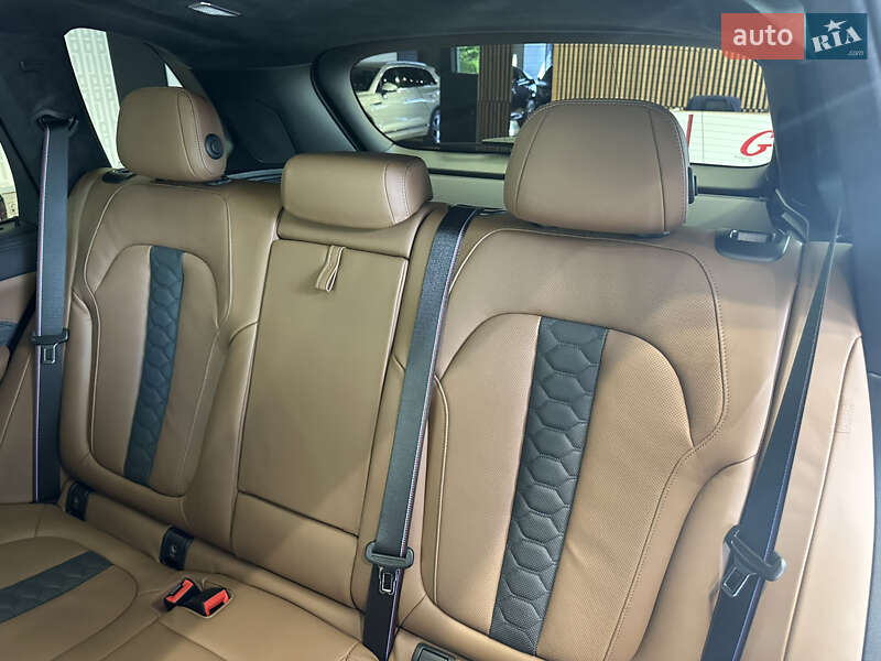 Позашляховик / Кросовер BMW X5 M 2022 в Києві