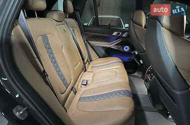 Внедорожник / Кроссовер BMW X5 M 2022 в 