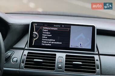 Позашляховик / Кросовер BMW X5 M 2011 в 