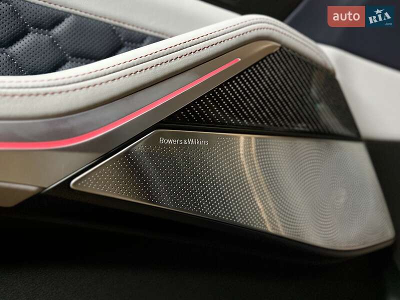 Внедорожник / Кроссовер BMW X5 M 2021 в Одессе