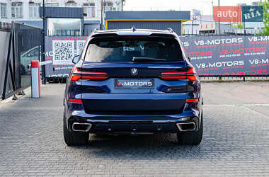 Позашляховик / Кросовер BMW X5 M 2020 в 
